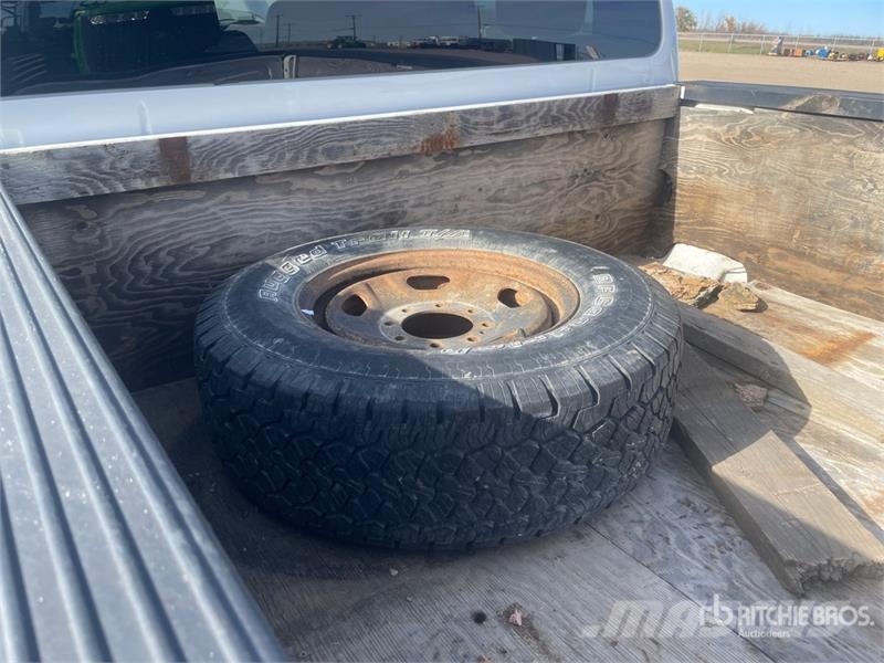 Ford F-350 XLT 4x4 Crew Cab SD Crew Cab 4WD Pickup Otras furgonetas