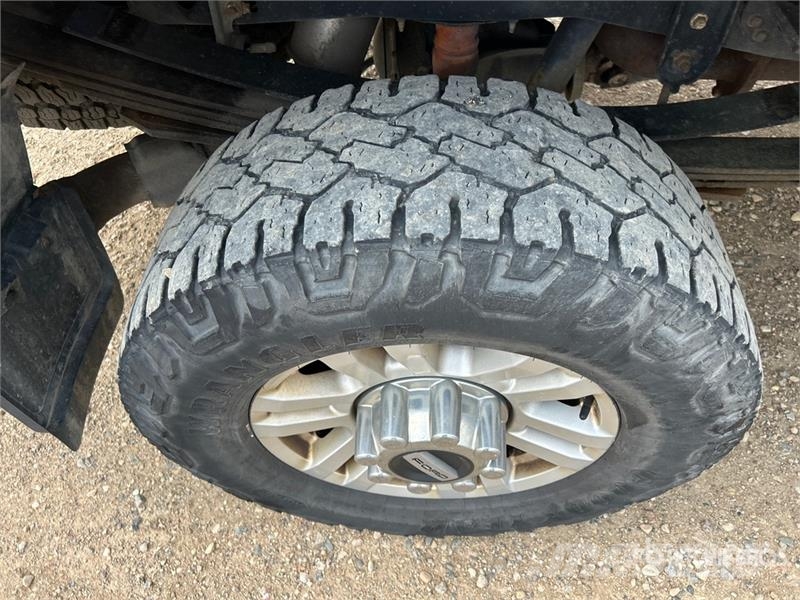 Ford F-350 XLT 4x4 Crew Cab Pickup Άλλα Vans