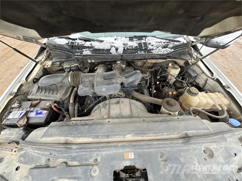 Ford F-350 XLT 4x4 Crew Cab Pickup 其他
