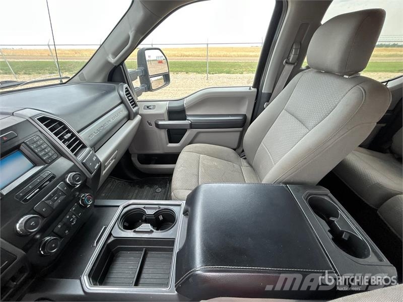 Ford F-350 XLT 4x4 Crew Cab Pickup Άλλα Vans