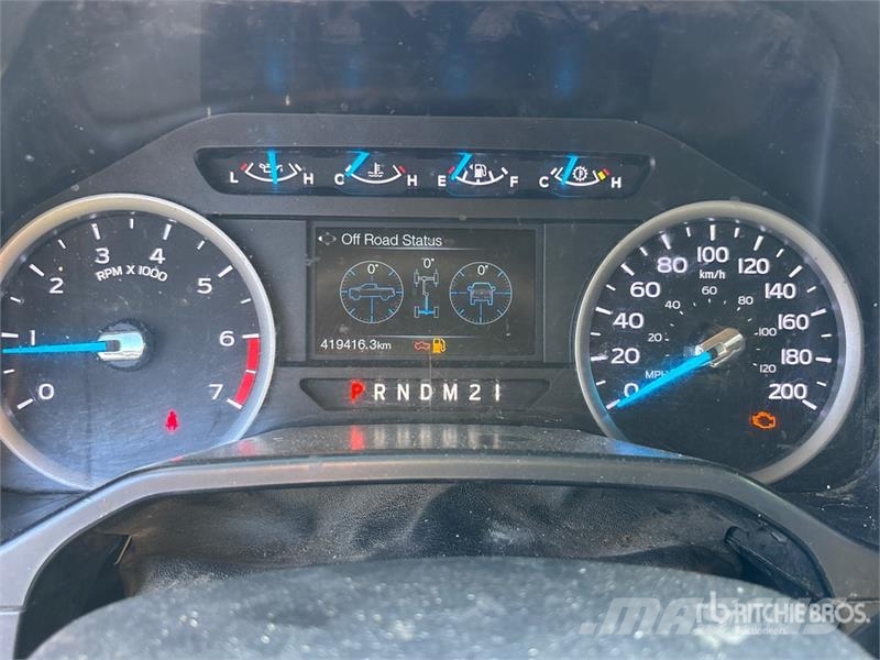 Ford F-350 XLT 4x4 Crew Cab Pickup Прочие фургоны