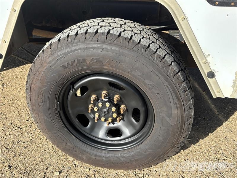 Ford F-350 XLT 4x4 Crew Cab Utility Truck Пікапи / Бічне розвантаження