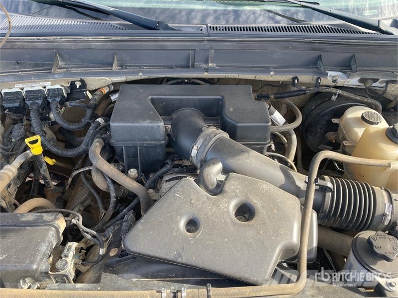 Ford F-350 XLT 4x4 Crew Cab SD Crew Cab 4WD Pickup Otras furgonetas