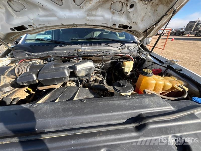 Ford F-350 XLT 4x4 Crew Cab Utility Truck Пікапи / Бічне розвантаження