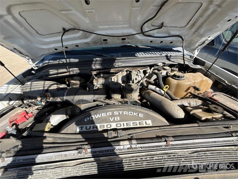 Ford F-350 XLT 4x4 Crew Cab Pickup Прочие фургоны