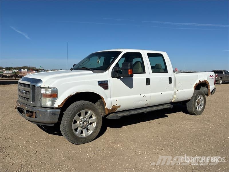 Ford F-350 XLT 4x4 Crew Cab Pickup Прочие фургоны