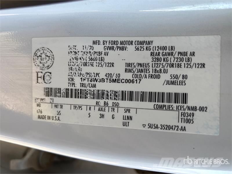 Ford F-350 XLT 4x4 Crew Cab Pickup Ostalo
