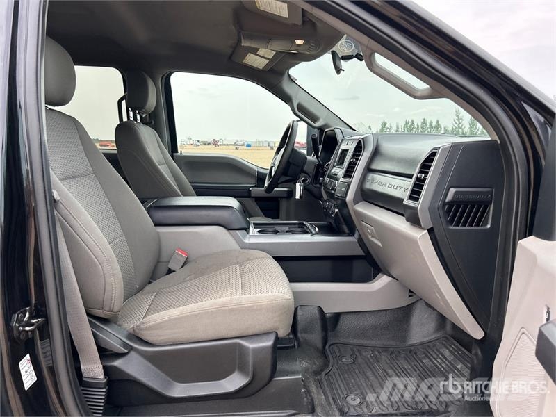 Ford F-350 XLT 4x4 Crew Cab Pickup Άλλα Vans