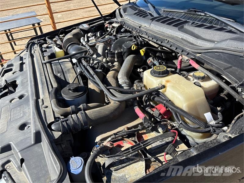 Ford F-350 XLT 4x4 Extended Cab Service Truck Visuotinės / bendrosios paskirties automobiliai