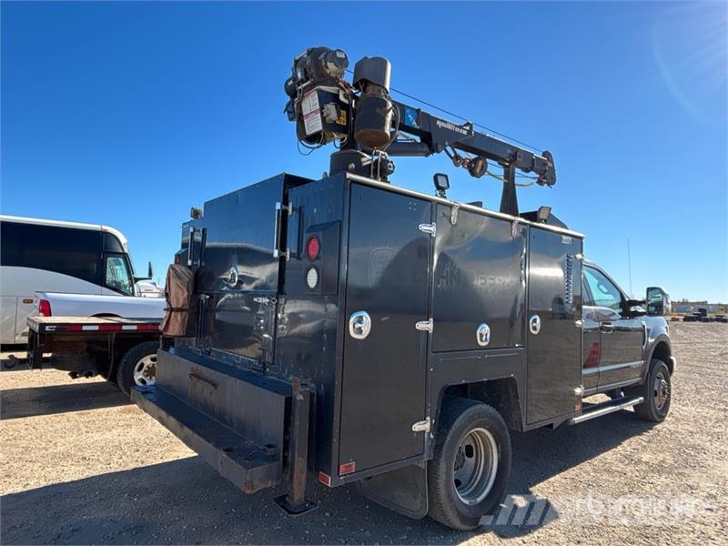 Ford F-350 XLT 4x4 Extended Cab Service Truck Kommunalt / generelt kjøretøy