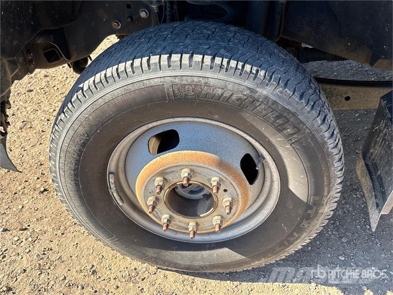 Ford F-350 XLT 4x4 Extended Cab Service Truck Kommunalt / generelt kjøretøy