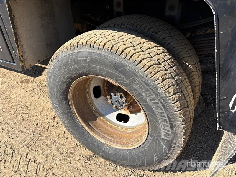 Ford F-350 XLT 4x4 Extended Cab Service Truck Veicoli municipali