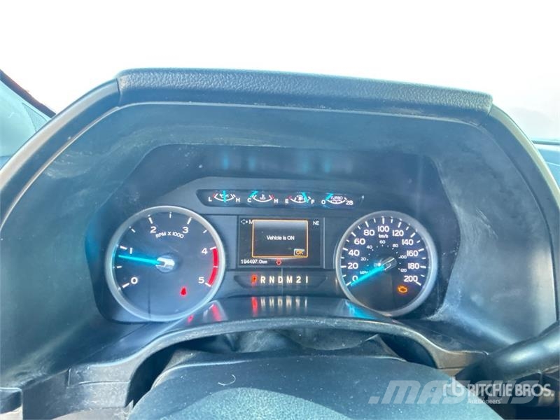 Ford F-350 XLT 4x4 Extended Cab Service Truck Комбинированные дорожные машины