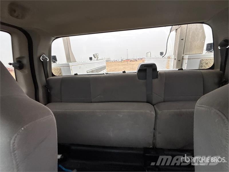 Ford F-350 XLT 4x4 Extended Cab Utility Truck Ldv/dropside