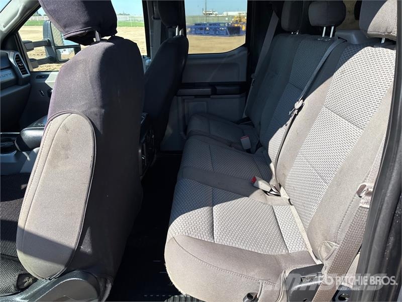 Ford F-350 XLT 4x4 Extended Cab Service Truck Veicoli municipali