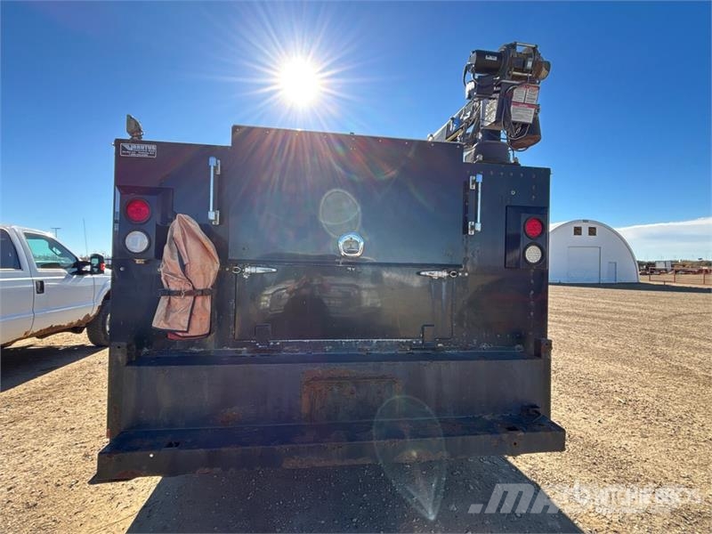 Ford F-350 XLT 4x4 Extended Cab Service Truck Kommunalt / generelt kjøretøy