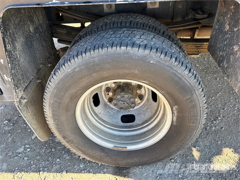 Ford F-350 XLT 4x4 Extended Cab Service Truck Kommunalt / generelt kjøretøy