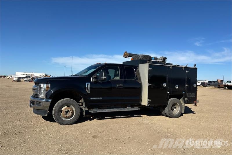 Ford F-350 XLT 4x4 Extended Cab Service Truck Visuotinės / bendrosios paskirties automobiliai