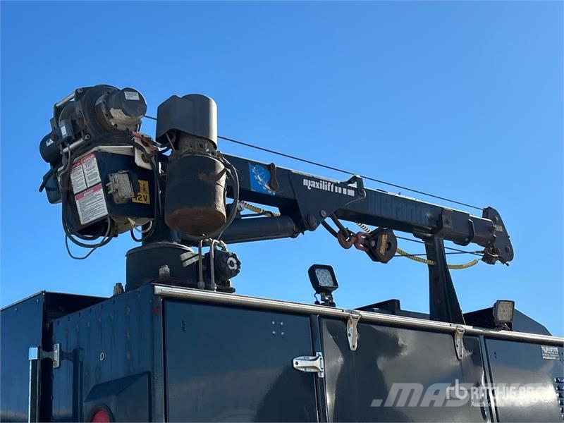 Ford F-350 XLT 4x4 Extended Cab Service Truck Kommunalt / generelt kjøretøy