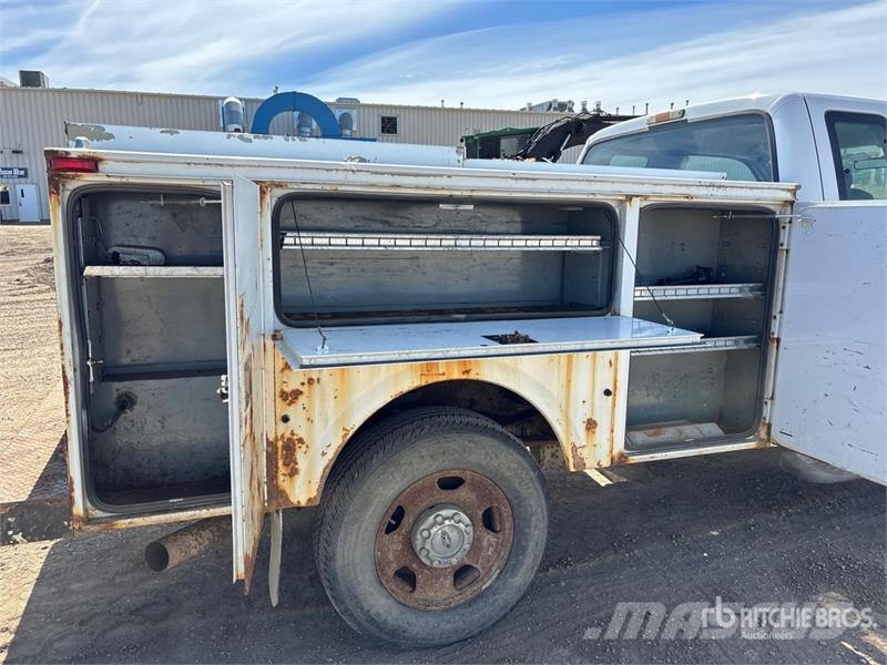 Ford F-350 XLT 4x4 Extended Cab Utility Truck Пікапи / Бічне розвантаження