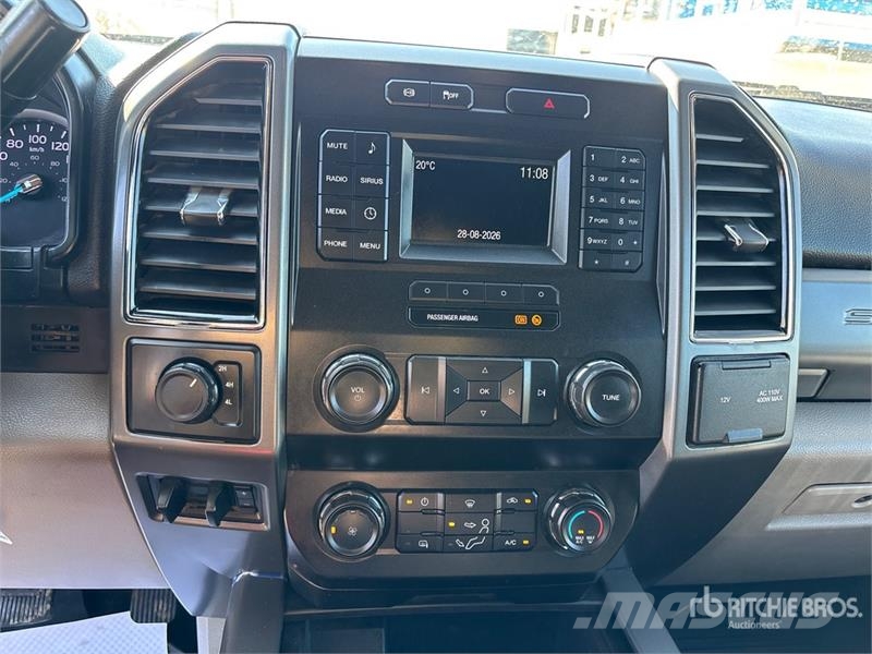 Ford F-350 XLT 4x4 Extended Cab Service Truck Veicoli municipali