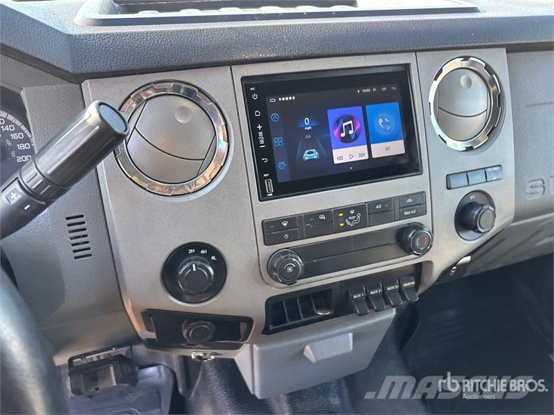 Ford F-350 XLT 4x4 Utility Truck 픽업/드롭사이드