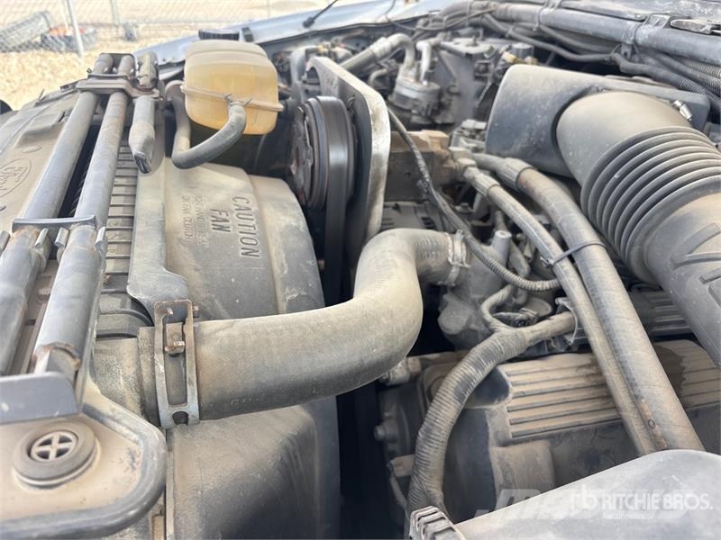 Ford F-450 المنصات الهوائية المثبتة على شاحنة