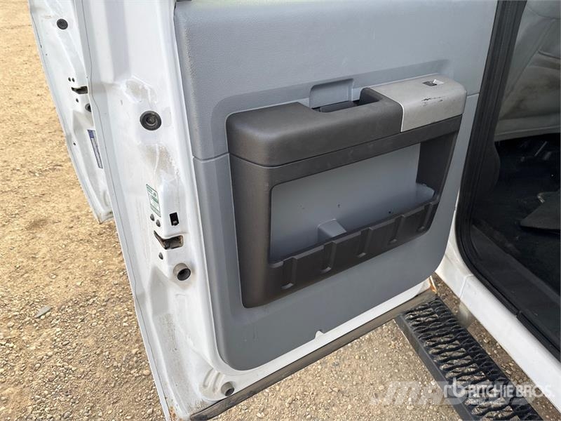 Ford F-450 Auto korpe