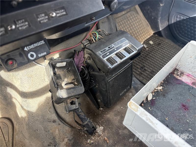 Ford F-450 المنصات الهوائية المثبتة على شاحنة