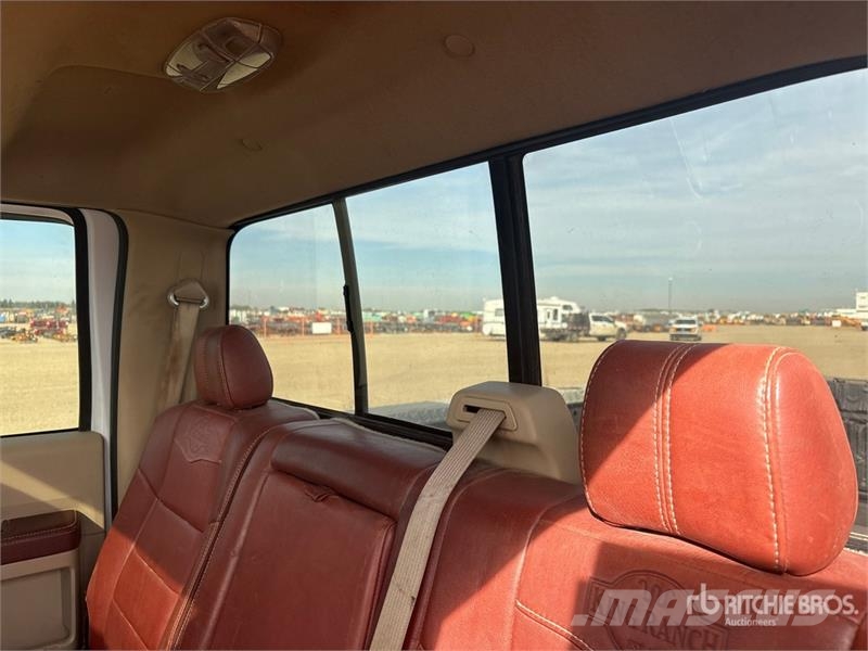 Ford F-450 أخرى
