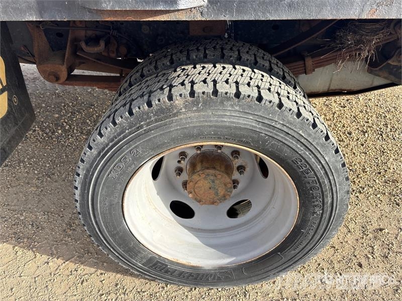 Ford F-450 Camion plateau