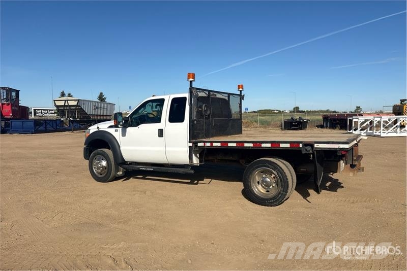 Ford F-450 Flakbilar