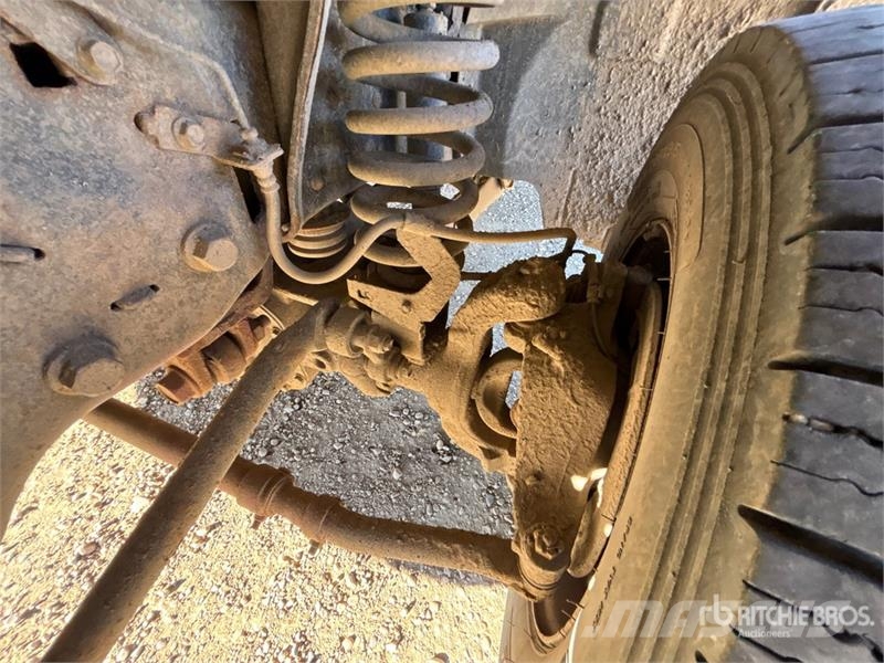 Ford F-450 Ciężarówki typu Platforma / Skrzynia