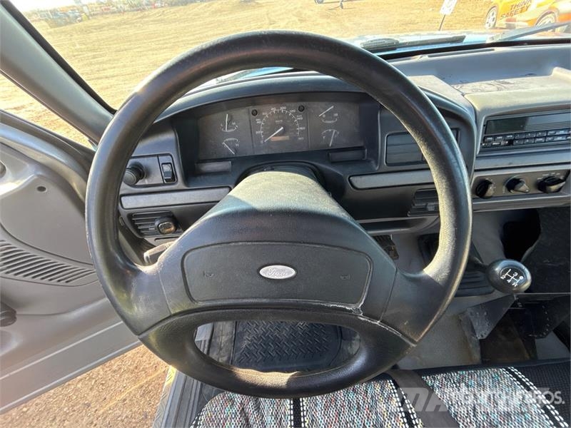 Ford F-450 Kipper