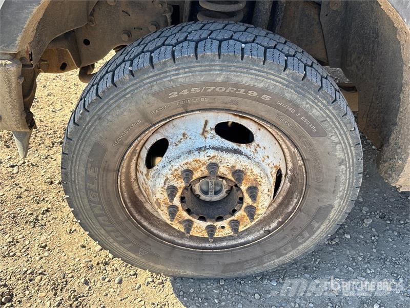 Ford F-450 Ciężarówki typu Platforma / Skrzynia