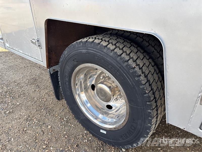 Ford F-450 Pickup/Sideaflæsning