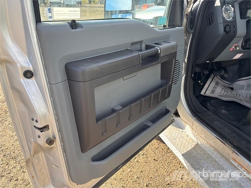 Ford F-450 Pickup/Sideaflæsning