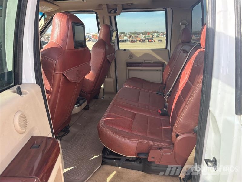 Ford F-450 أخرى
