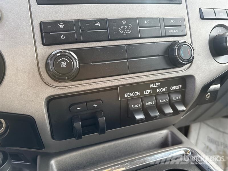 Ford F-450 Auto korpe