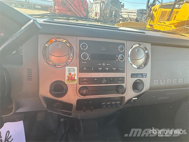 Ford F-450 Flakbilar