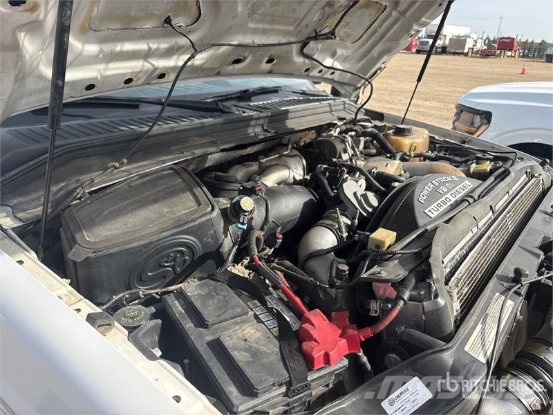 Ford F-450 أخرى