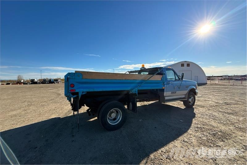 Ford F-450 Kipper