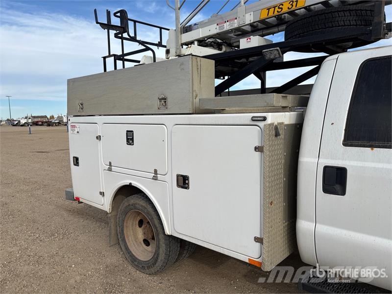 Ford F-450 Auto korpe