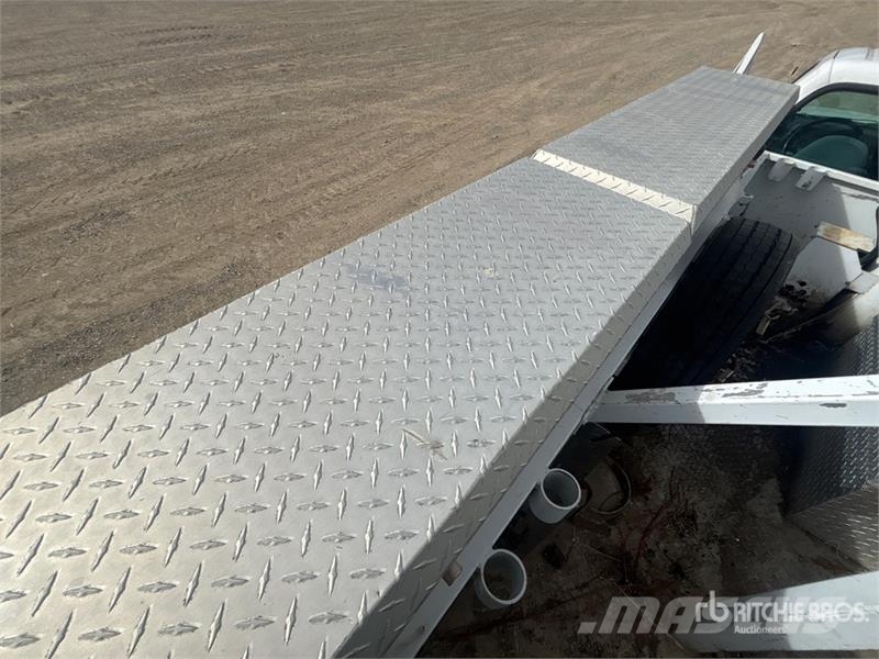 Ford F-450 المنصات الهوائية المثبتة على شاحنة