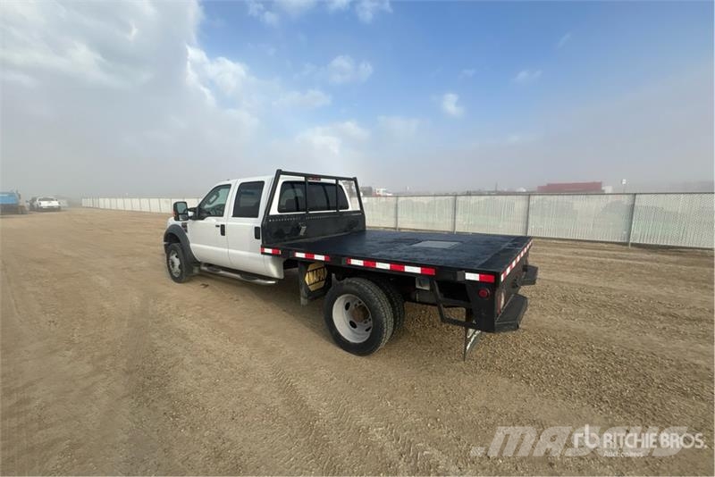 Ford F-450 Camion plateau