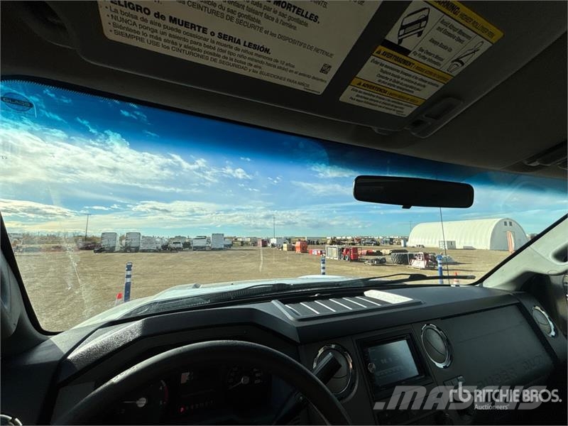 Ford F-450 Pickup/Sideaflæsning