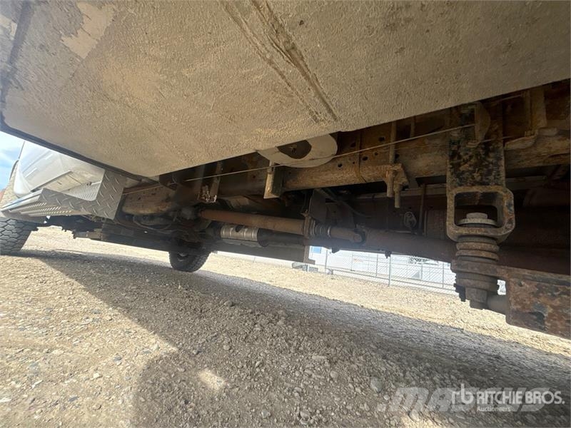 Ford F-450 المنصات الهوائية المثبتة على شاحنة