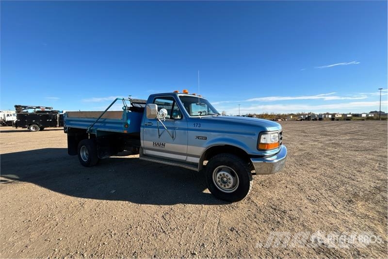 Ford F-450 Kipper
