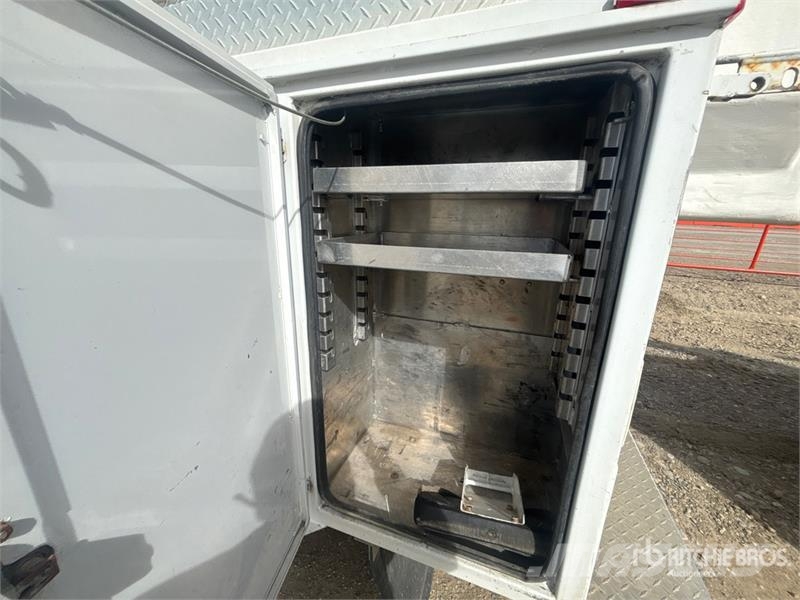 Ford F-450 트럭 탑재 고소작업대