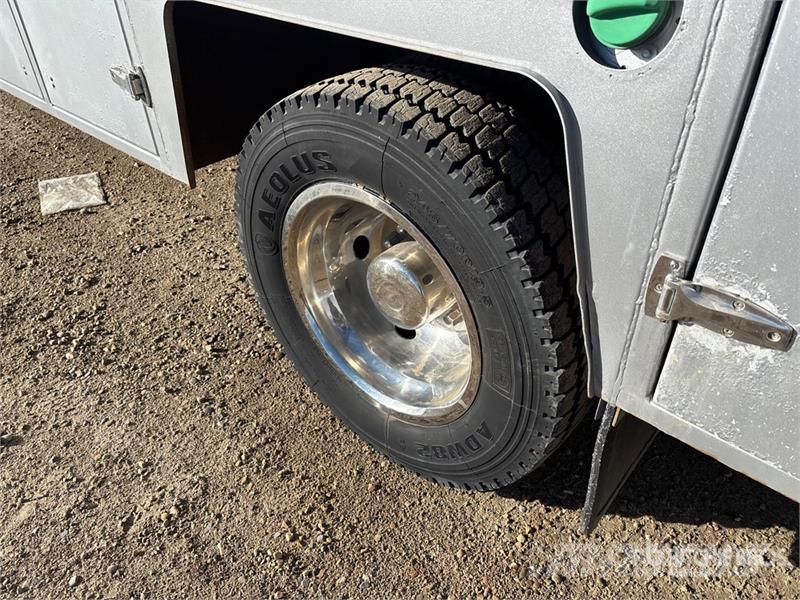 Ford F-450 Pickup/Sideaflæsning